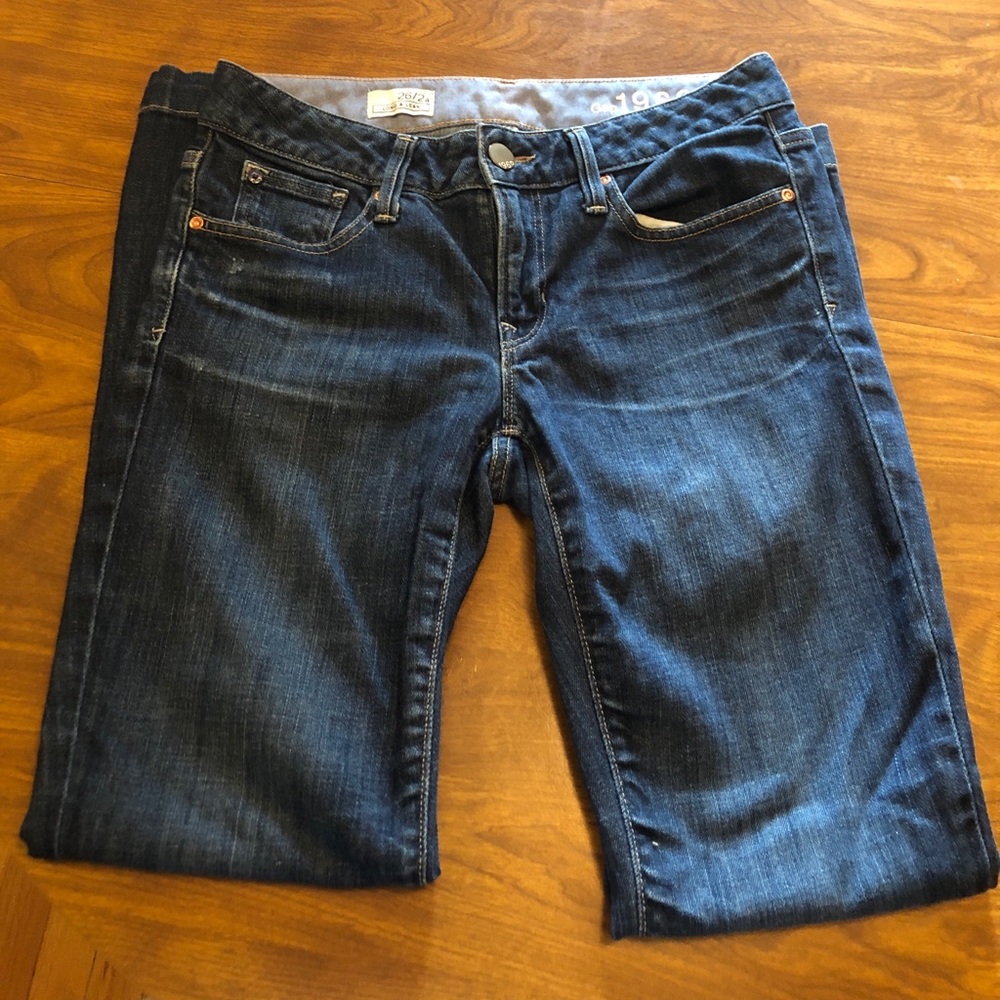 GAP 1969 long and lean jeans size 26